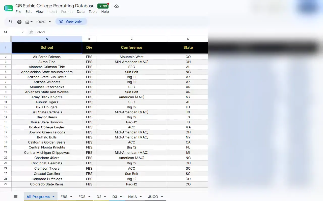 Demo video: the real recruiting database scrolling, then the outreach templates you send.